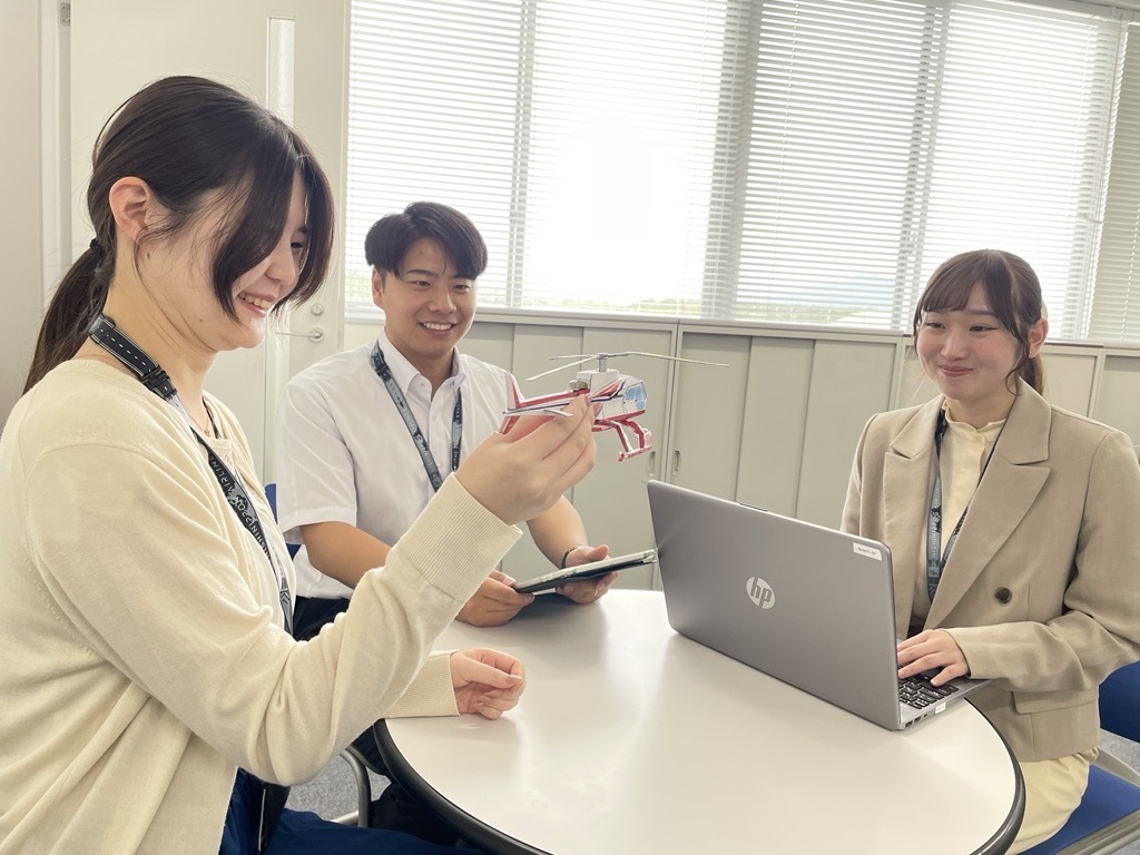 管理部
